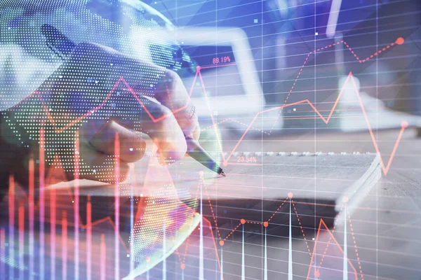 Financiële grafieken weergegeven op vrouw hand nemen notities achtergrond. Concept van onderzoek. Dubbele belichting — Stockfoto