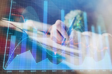 Finansal Forex grafik eller notları arka plan alarak görüntülenir. Araştırma kavramı. Çoklu pozlama