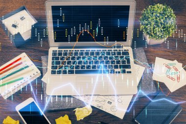 Çok sayıda şemaya, finansal bilgilere ve bilgisayar geçmişi olan çalışma alanına maruz kalmış. Uluslararası çevrimiçi ticaret kavramı.