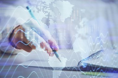 Finansal Forex grafik eller notları arka plan alarak görüntülenir. Araştırma kavramı. Çift Pozlama