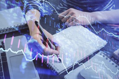 Finansal grafik el notları arka plan alarak üzerinde çizilmiş. Araştırma kavramı. Çift Pozlama