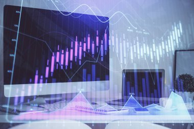 Kişisel bilgisayar arkaplanına çizilmiş borsa hologramı. Çoklu maruz kalma. Yatırım kavramı.