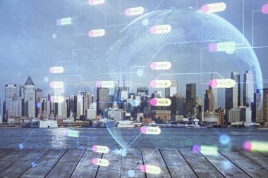 Veri temalı hologram gökdelenlerin arka planında çift pozlama ile şehir görünümüne çizim yapıyor. Teknoloji konsepti.