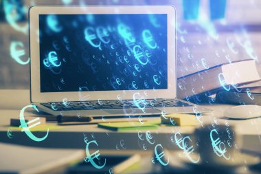 Finansal grafik renkli çizimler ve arka planda bilgisayar olan tablolar. Çifte maruziyet. Uluslararası pazarlar kavramı.