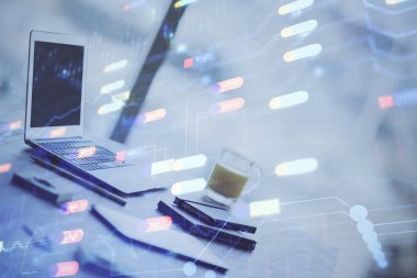 Arkaplanda bilgisayar ve veri teması çizimi olan tablonun çifte pozlandırılması. Yenilik kavramı.