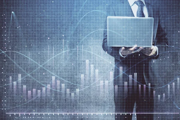 Gráfico de Forex con hombre de negocios que trabaja en el ordenador portátil en segundo plano. Concepto de trabajador. Exposición múltiple . —  Fotos de Stock