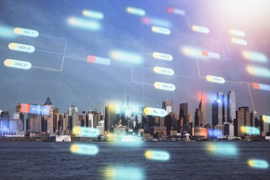Veri temalı hologram gökdelenlerin arka planında çift pozlama ile şehir görünümüne çizim yapıyor. Teknoloji konsepti.