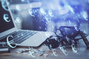 Finansal grafik renkli çizimler ve arka planda bilgisayar olan tablolar. Çoklu maruz kalma. Uluslararası pazarlar kavramı.