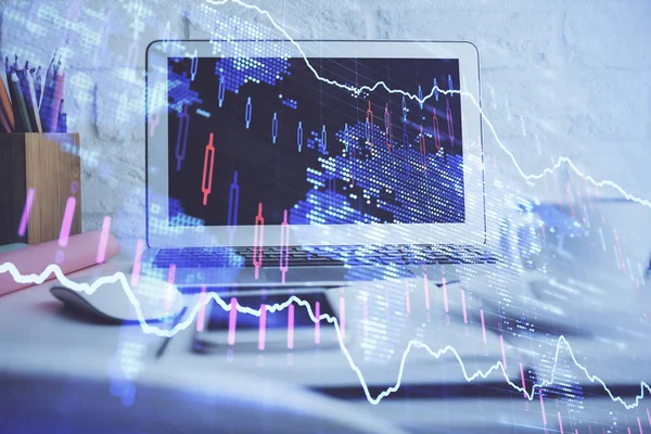 Forex piaci chart hologram és személyi számítógép háttér. Dupla expozíció. A beruházás fogalma. — Stock Fotó