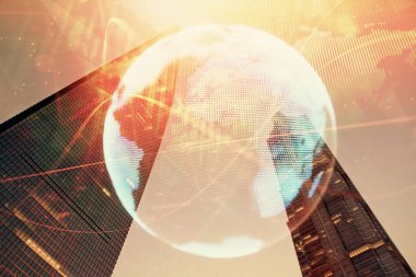 İş temalı hologram çizimine ve şehrin arka planına çifte maruz kalma. Başarı kavramı.