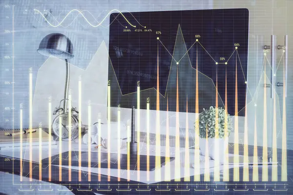 Holograma gráfico do mercado Forex e fundo do computador pessoal. Exposição múltipla. Conceito de investimento. — Fotografia de Stock