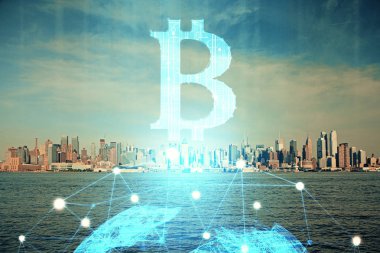 Kripto para birimi temalı hologram çizimi ve şehrin veiw arka planına çift pozlama. Engelleme zinciri ve bitcoin kavramı.