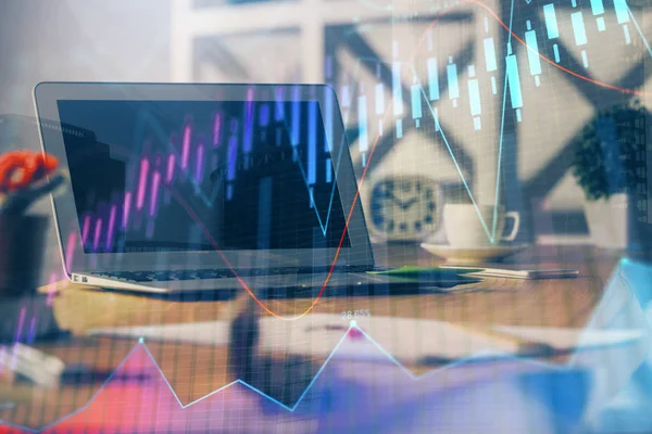 Aktiemarknad diagram och tabell med datorbakgrund. Multiexponering. Begreppet finansiell analys. — Stockfoto