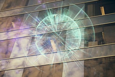 İş temalı hologram çizimine ve şehrin arka planına çifte maruz kalma. Başarı kavramı.