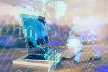 Borsa grafiği ve bilgisayar geçmişi olan tablolar. Çoklu maruz kalma. Mali analiz kavramı.