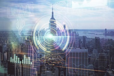 Veri temalı hologram gökdelenlerin arka planında çift pozlama ile şehir görünümüne çizim yapıyor. Teknoloji konsepti.