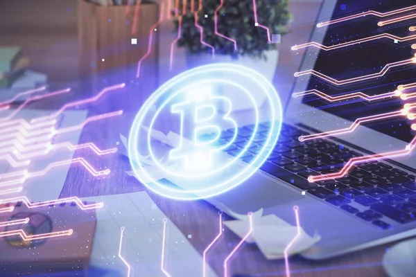 Multi exponering av blockchain tema hologram och tabell med datorbakgrund. Begreppet bitcoin crypto valuta. — Stockfoto