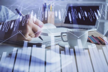 Finansal grafik el notları arka plan alarak üzerinde çizilmiş. Araştırma kavramı. Çift Pozlama