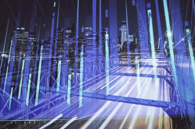 Yüksek binaların arka planında çoklu pozlama olan eski şehir haritası. Finansal araştırma kavramı.