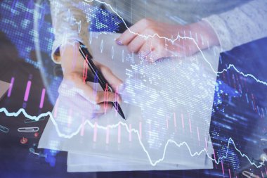 Not defteri 'nde el notu almak. Ön Forex grafik hologramlar. Araştırma kavramı. Çoklu pozlama
