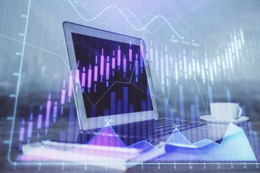 Eski pazar grafiği hologramı ve kişisel bilgisayar geçmişi. Çifte maruziyet. Yatırım kavramı.