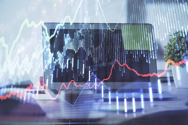 Aktiemarknad diagram och tabell med datorbakgrund. Dubbel exponering. Begreppet finansiell analys. — Stockfoto