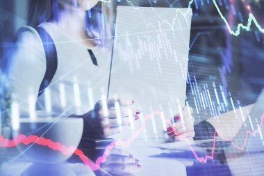 El Forex grafik renk ile notlar yapma çift pozlama. Hisse senedi piyasası konsepti.