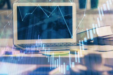 Çok sayıda şemaya, finansal bilgilere ve bilgisayar geçmişi olan çalışma alanına maruz kalmış. Uluslararası çevrimiçi ticaret kavramı.