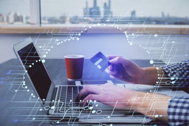 Elinde kredi kartı ve veri teması çizimi olan bir adamın ellerine iki kez maruz kalmış. E-ticaret ve teknoloji kavramı.