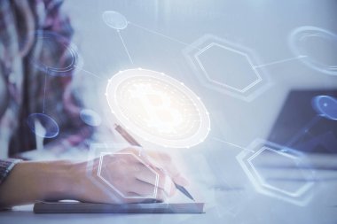 Şifreli para hologramı, kadınların el yazısı üzerine. Engelleme zinciri kavramı. Çoklu pozlama