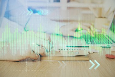 Adam ile mali grafik multi pozlama arka planda ofiste çalışır. Analiz kavramı.