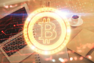 Bilgisayarda ve kripto piyasa temalı hologram çizimlerinde kadın elinin çifte pozu. Engelleme zinciri kavramı.