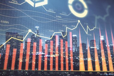 Yüksek binaların arka planında çoklu pozlama olan eski şehir haritası. Finansal araştırma kavramı.
