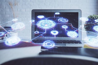 Sosyal ağ hologramıyla birlikte bilgisayar masaüstünde. Çoklu maruz kalma. Uluslararası insan ilişkileri kavramı.