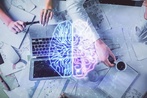 Dubbel exponering av man och kvinna arbetar tillsammans och hjärnan ritar hologram. Intellektuell brainstorming koncept. Datorbakgrund. — Stockfoto