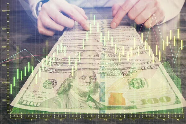 Multi exponering av forex diagram rita hologram och USA dollar räkningar och manshänder. Koncept för teknisk analys. — Stockfoto