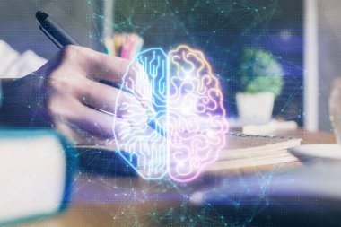 Arka planda beyin hologramıyla el yazısına çok maruz kalmış. Kendi kendine öğrenme kavramı.