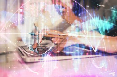 Kadın elinin bilgisayar ve iş temalı hologram çizimlerinde çok fazla pozlanması. Başarı konsepti.