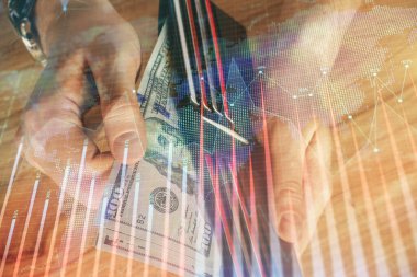 Forx grafiği, hologram, Amerikan dolarları ve insan eli çizimleri. Teknik Analiz kavramı.