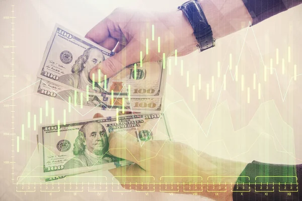 ホログラムと米ドル紙幣と人の手を引く財務グラフの複数の暴露。解析概念. — ストック写真