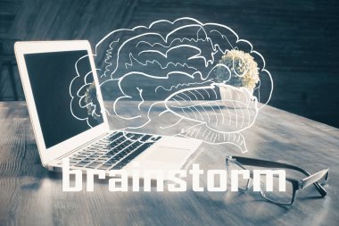 Ofisteki masaüstü bilgisayar arkaplanı ve tema hologram çizimini başlat. Çifte maruziyet. Başlangıç konsepti.