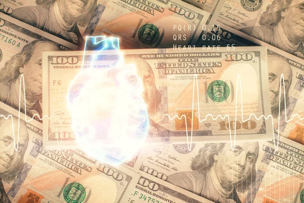 Двойное воздействие рисования сердца на фоне банкнот в долларах США. Концепция медицинского образования . — стоковое фото