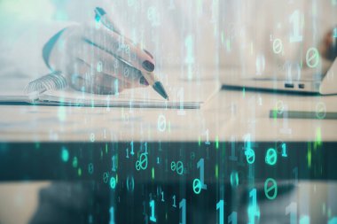 Arkaplana veri teknolojisi hologramıyla el yazıları yazan kadınların çoklu pozları. Yenilik kavramı.