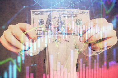 Forx grafiği, hologram, Amerikan dolarları ve insan eli çizimleri. Teknik Analiz kavramı.