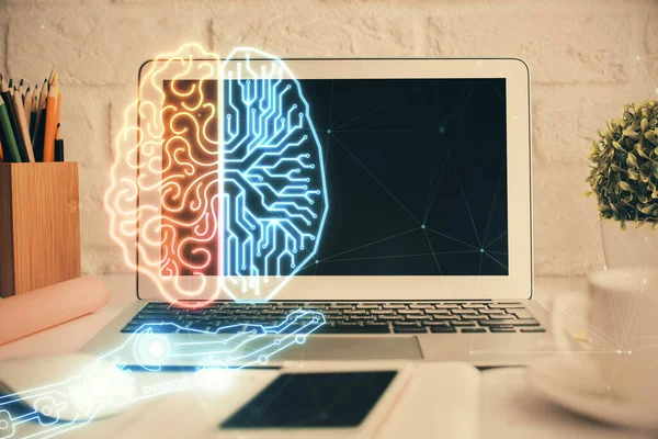 Dubbele blootstelling van de werkruimte met computer en menselijk brein tekenen hologram. Brainstormconcept. — Stockfoto