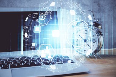 Sosyal ağ hologramıyla birlikte bilgisayar masaüstünde. Çifte maruziyet. Uluslararası insan ilişkileri kavramı.