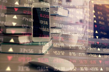 Finansal grafik çizimi ve cep telefonu geçmişine iki kez maruz kalmış. Önx ticareti kavramı