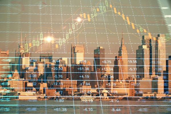 Gráfico Forex en vista de la ciudad con rascacielos fondo doble exposición. Concepto de análisis financiero . — Foto de Stock