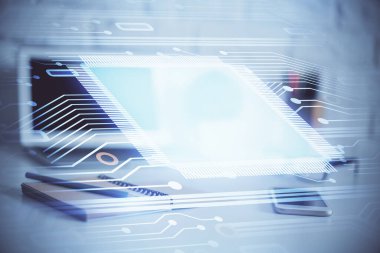 Masaüstü bilgisayarı ve teknoloji temalı holograma çift pozlama. Yazılım geliştirme kavramı.