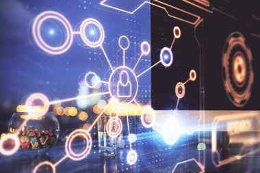 Sosyal ağ hologramıyla birlikte bilgisayar masaüstünde. Çifte maruziyet. Uluslararası insan ilişkileri kavramı.